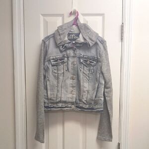 Wallflower Light Washed Denim Jean Jacket W/hood Size L Juniors